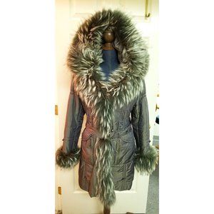 New Fur Trimmed Green Quilted Convertible Jacket Real Finland Racoon Rabbit Vest